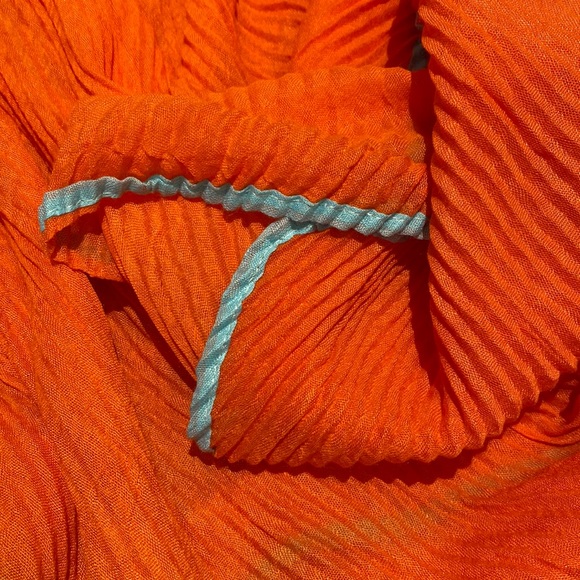 Orange shawl/scarf - Picture 6 of 6